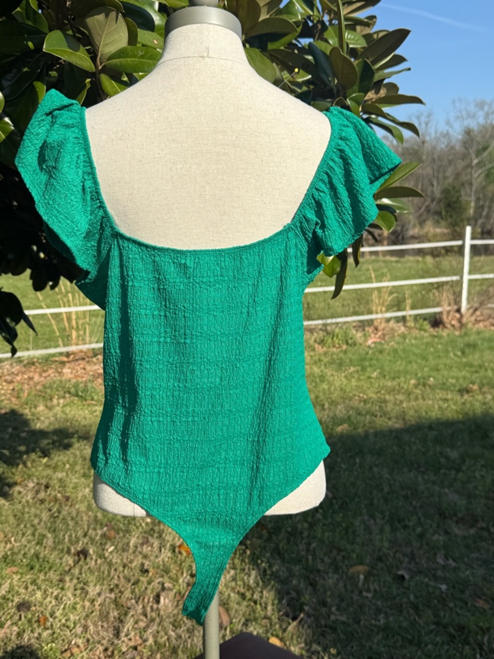 Francesca's Collections Emerald Green Ruffle Off-Shoulder Bodysuit - Picture 3 of 3